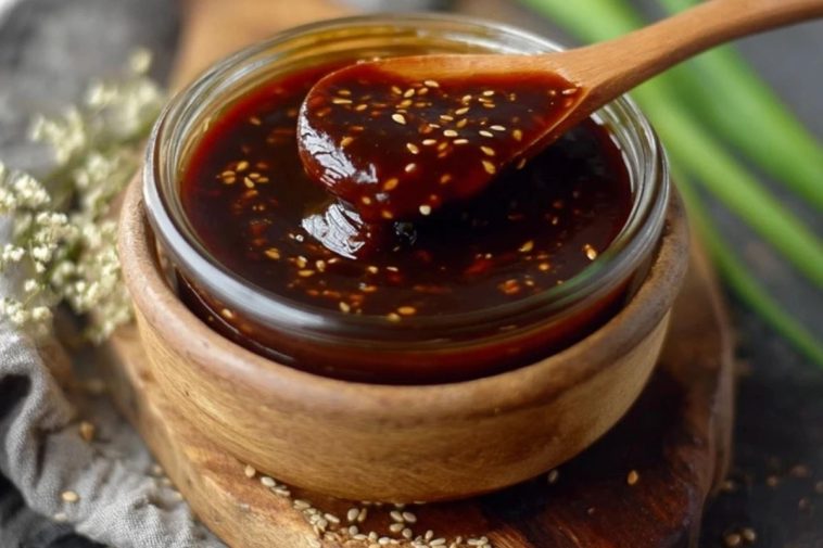 Hausgemachte-Hoisin-Sosse