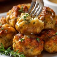 Thanksgiving-Stuffing-Bällchen