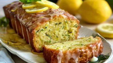 Saftiger Zitronen-Zucchini-Kuchen mit Süßem Guss