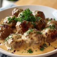 Cremige Schwedische Fleischbällchen