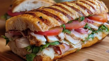 Einfaches Hähnchen Cordon Bleu Sandwich