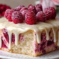 Weiße Schokoladen-Himbeertorte